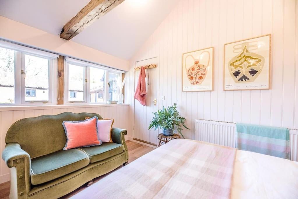 The Studio, Hoo Woodbridge Luaran gambar